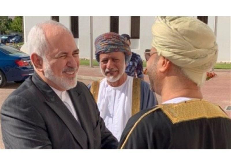 توئیت ظریف به زبان عربی پس از پایان سفر به عمان توئیت ظریف به زبان عربی پس از سرانجام سفر به عمان
