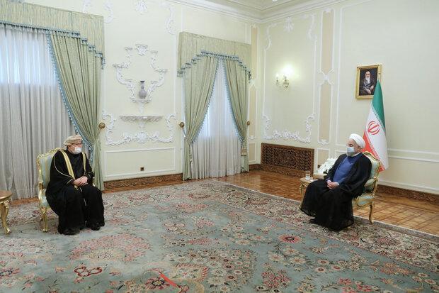 روحانی: ایران علاقه مند به توسعه همکاری ها در همه عرصه ها روحانی: ایران علاقه مند به توسعه همکاری ها در همه عرصه ها با عمان است