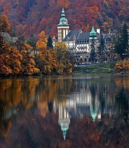 آشنایی با قلعه های زیبای مجارستان