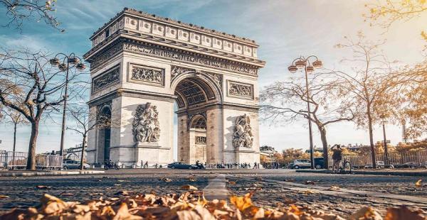 هزینه سفر به فرانسه را با هم تخمین بزنیم